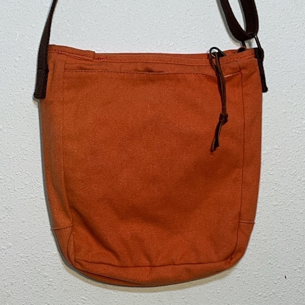 Duluth Women’s Burnt Orange Cross Body outdoors Hiking Purse - Picture 7 of 11